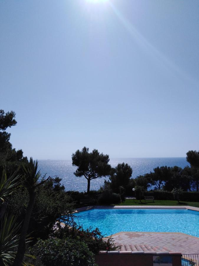 Appartement Saint-mandrier-sur-mer, Ravissant T2 Vue *